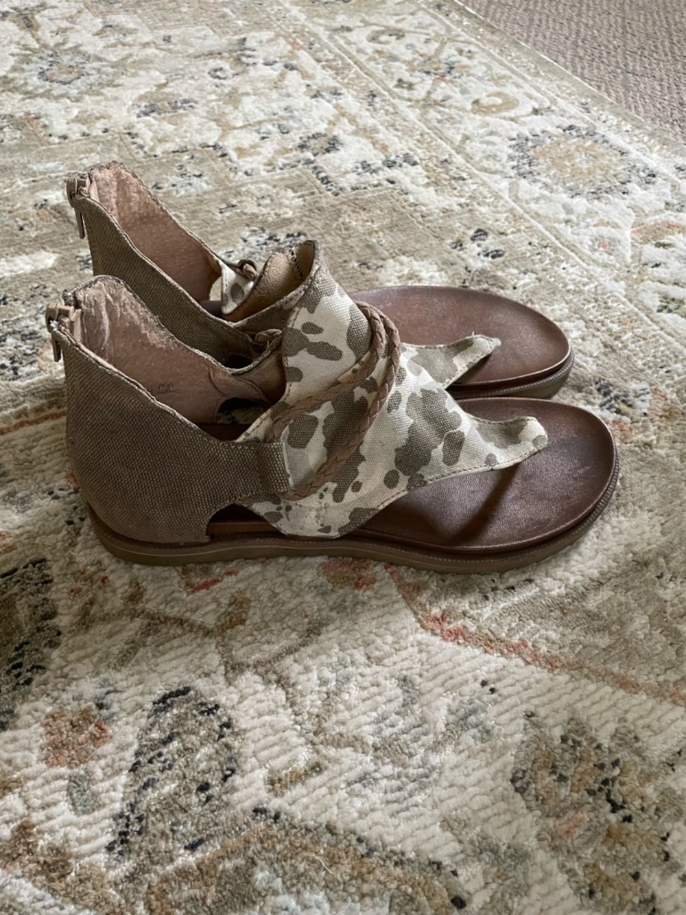 Very G Sandals Animal Print Brown Gladiator